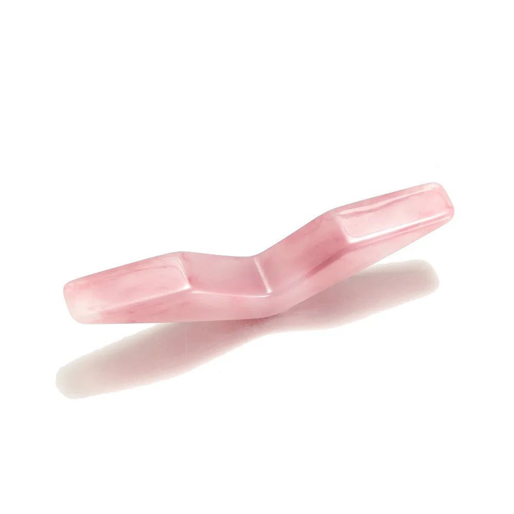 Thumb support bookmark